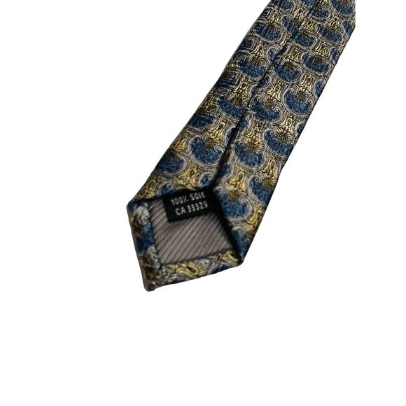 Kolte Couture tie - Picture 5 of 6
